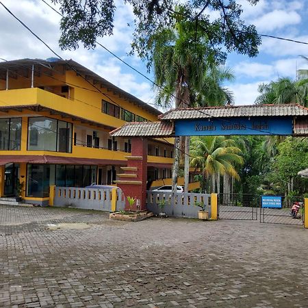Hotel Kumala Samudra Cikakak Luaran gambar