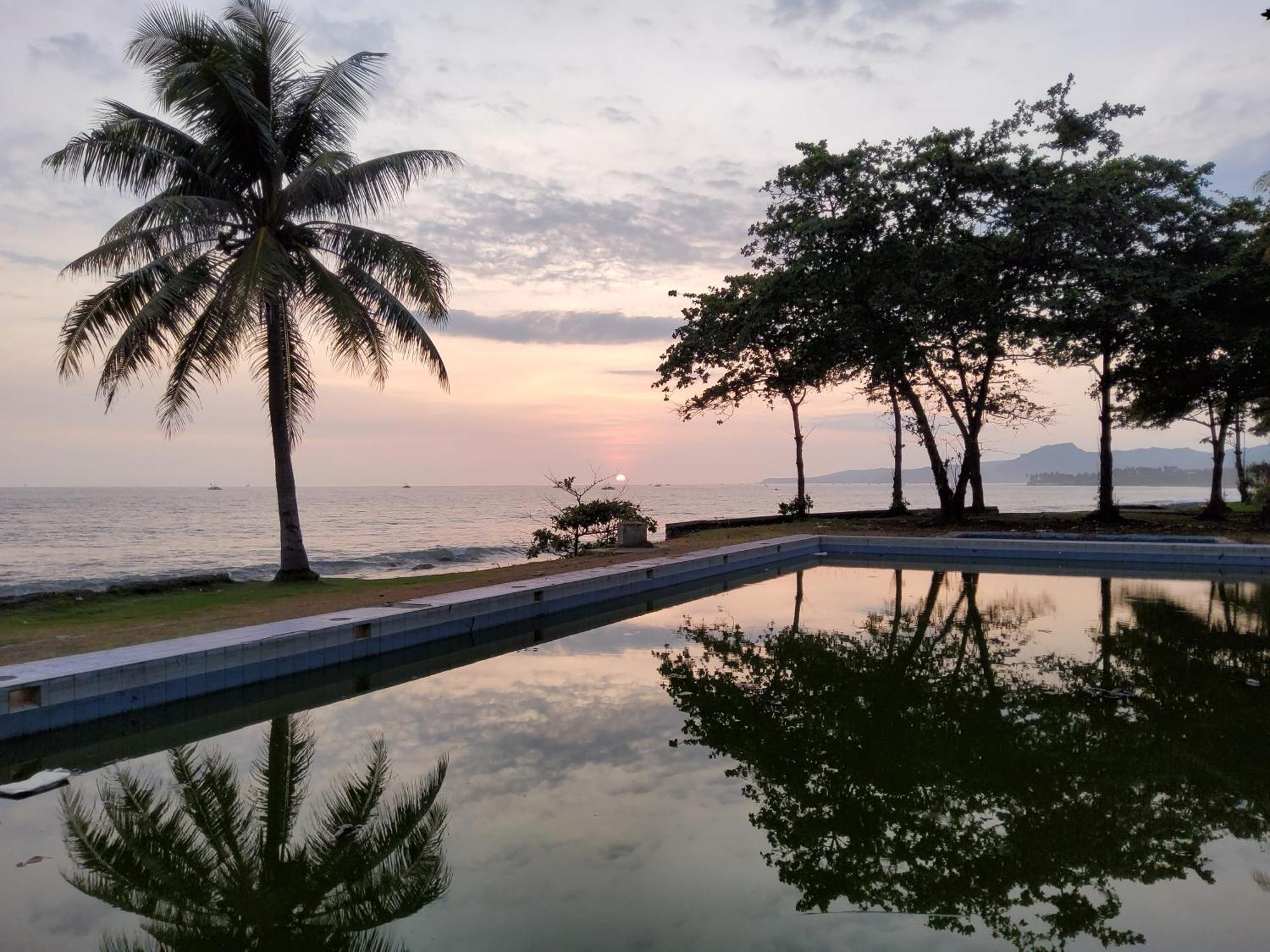 Hotel Kumala Samudra Cikakak Luaran gambar