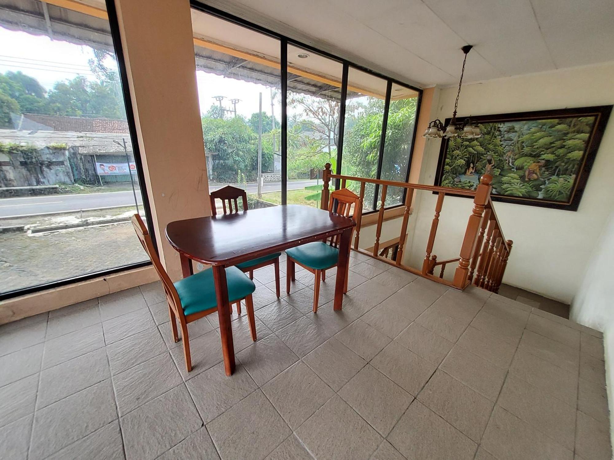 Hotel Kumala Samudra Cikakak Luaran gambar